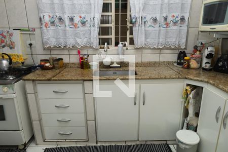 Casa à venda com 144m², 3 quartos e 2 vagasCozinha