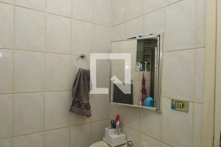 Casa à venda com 144m², 3 quartos e 2 vagasBanheiro