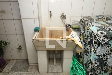 Casa à venda com 144m², 3 quartos e 2 vagasÁrea de Serviço