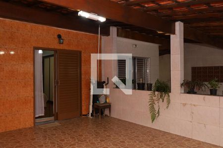 Casa à venda com 144m², 3 quartos e 2 vagasQuintal