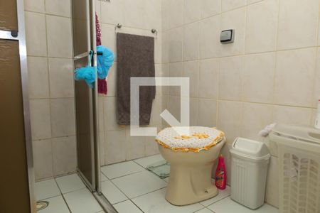 Casa à venda com 144m², 3 quartos e 2 vagasBanheiro