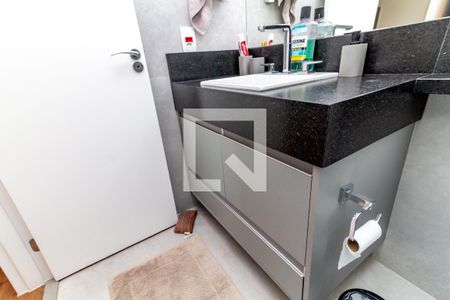 Apartamento para alugar com 100m², 2 quartos e 2 vagas Apartamento para alugar com 100m², 2 quartos e 2 vagasBanheiro da Suíte 1