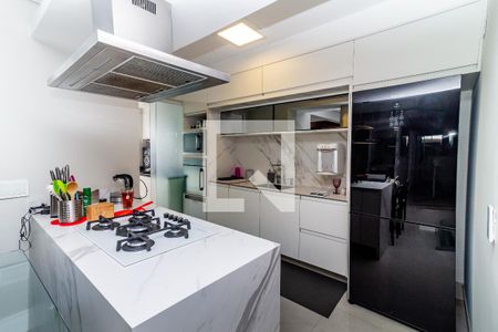 Apartamento para alugar com 100m², 2 quartos e 2 vagas Apartamento para alugar com 100m², 2 quartos e 2 vagasCozinha