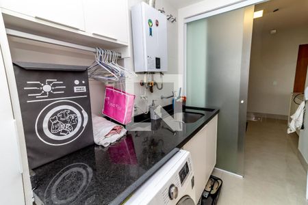 Apartamento para alugar com 100m², 2 quartos e 2 vagas Apartamento para alugar com 100m², 2 quartos e 2 vagasLavanderia