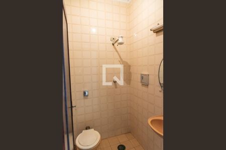 Casa à venda com 250m², 5 quartos e 10 vagasBanheiro de serviço