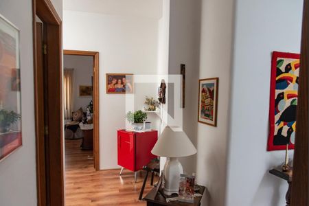 Casa à venda com 250m², 5 quartos e 10 vagasHall dos quartos