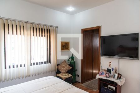 Casa à venda com 250m², 5 quartos e 10 vagasSuíte 4