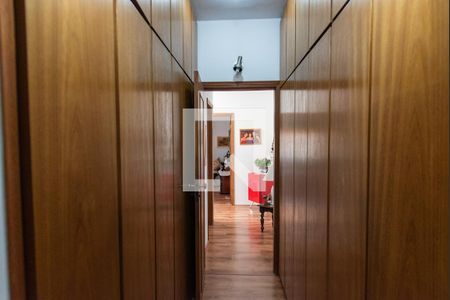 Casa à venda com 250m², 5 quartos e 10 vagasQuarto