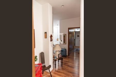 Casa à venda com 250m², 5 quartos e 10 vagasHall dos quartos