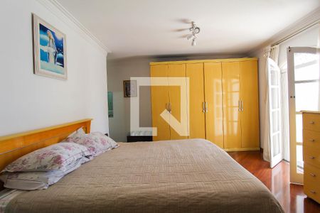 Casa à venda com 123m², 3 quartos e 2 vagas Casa à venda com 123m², 3 quartos e 2 vagasQuarto 3 - Suíte
