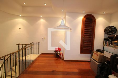 Apartamento à venda com 288m², 3 quartos e 4 vagasÁrea de Serviço - Quarto