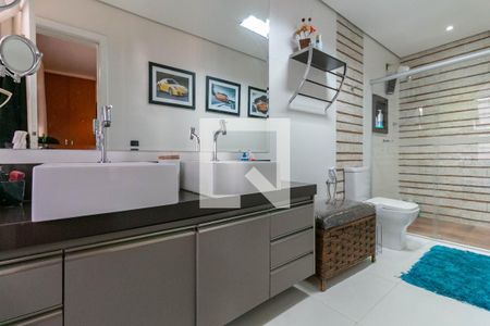 Casa à venda com 306m², 5 quartos e 4 vagas Casa à venda com 306m², 5 quartos e 4 vagasQuarto 5