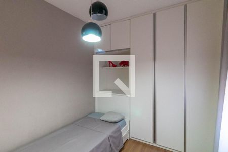 Casa à venda com 306m², 5 quartos e 4 vagas Casa à venda com 306m², 5 quartos e 4 vagasQuarto 2