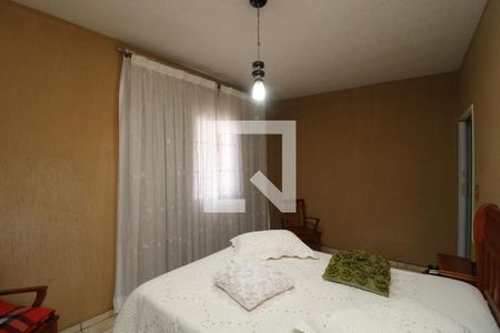 Casa à venda com 325m², 5 quartos e 2 vagasQuarto 5