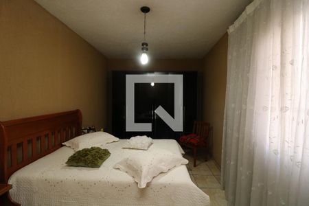 Casa à venda com 325m², 5 quartos e 2 vagasQuarto 5