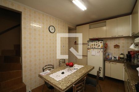 Casa à venda com 325m², 5 quartos e 2 vagasCozinha