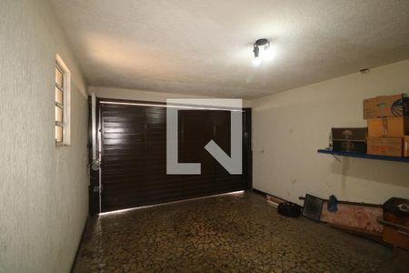 Casa à venda com 325m², 5 quartos e 2 vagasGaragem