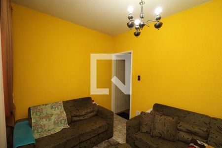 Casa à venda com 325m², 5 quartos e 2 vagasSala 2