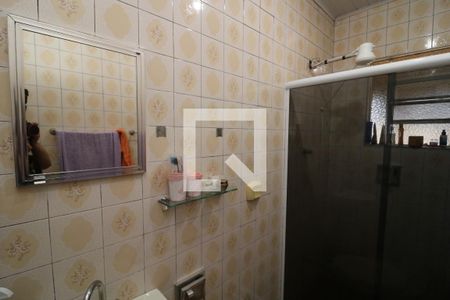 Casa à venda com 325m², 5 quartos e 2 vagasBanheiro 2