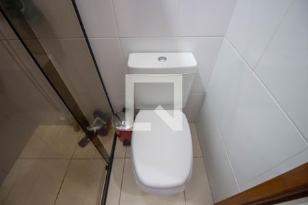 Casa à venda com 105m², 3 quartos e 3 vagas Casa à venda com 105m², 3 quartos e 3 vagasBanheiro