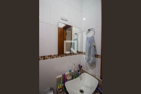 Casa à venda com 105m², 3 quartos e 3 vagas Casa à venda com 105m², 3 quartos e 3 vagasBanheiro da Suíte