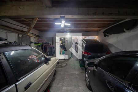 Casa à venda com 105m², 3 quartos e 3 vagas Casa à venda com 105m², 3 quartos e 3 vagasGaragem