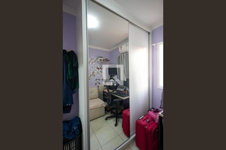 Casa à venda com 105m², 3 quartos e 3 vagas Casa à venda com 105m², 3 quartos e 3 vagasQuarto 2