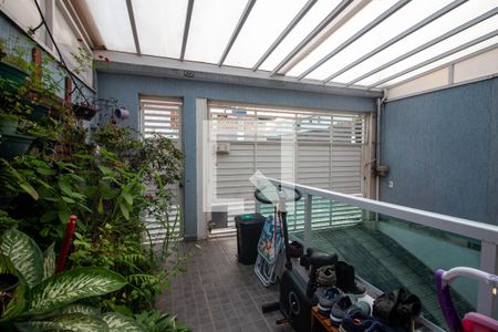 Casa à venda com 105m², 3 quartos e 3 vagas Casa à venda com 105m², 3 quartos e 3 vagasÁrea Externa