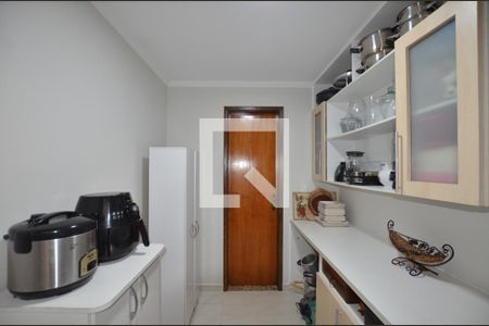 Apartamento à venda com 184m², 4 quartos e 2 vagasQuarto de Serviço
