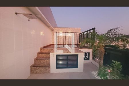 Apartamento à venda com 184m², 4 quartos e 2 vagasPiscina
