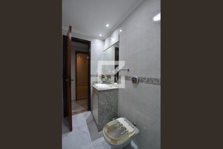 Apartamento à venda com 184m², 4 quartos e 2 vagasBanheiro Social