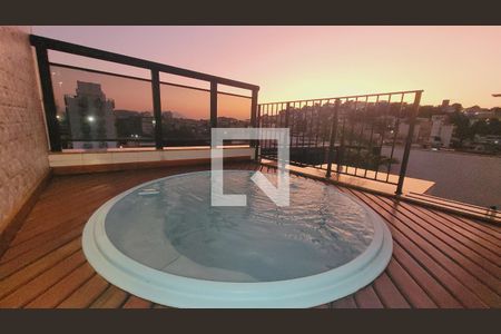 Apartamento à venda com 184m², 4 quartos e 2 vagasPiscina