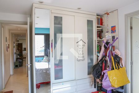Apartamento à venda com 126m², 3 quartos e 2 vagasSuíte 2