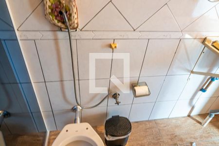 Casa à venda com 237m², 4 quartos e 4 vagas Casa à venda com 237m², 4 quartos e 4 vagasBanheiro