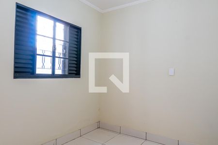 Casa à venda com 237m², 4 quartos e 4 vagas Casa à venda com 237m², 4 quartos e 4 vagasQuarto 1