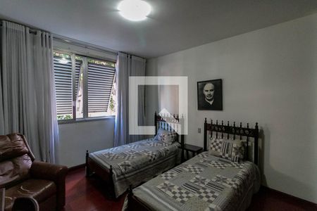 Apartamento à venda com 270m², 4 quartos e 1 vaga Apartamento à venda com 270m², 4 quartos e 1 vagaQuarto 2