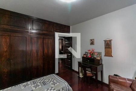 Apartamento à venda com 270m², 4 quartos e 1 vaga Apartamento à venda com 270m², 4 quartos e 1 vagaQuarto 2