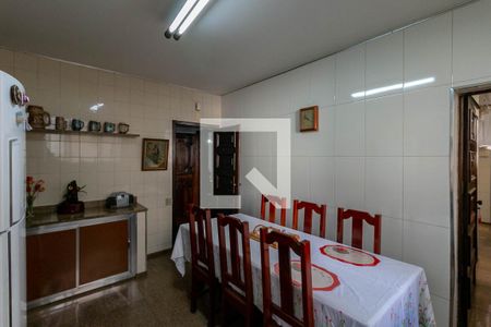 Apartamento à venda com 270m², 4 quartos e 1 vaga Apartamento à venda com 270m², 4 quartos e 1 vagaCozinha