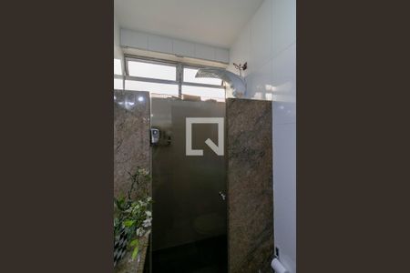 Apartamento à venda com 270m², 4 quartos e 1 vaga Apartamento à venda com 270m², 4 quartos e 1 vagaBanheiro