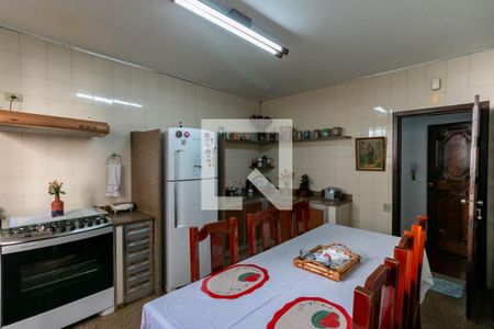 Apartamento à venda com 270m², 4 quartos e 1 vaga Apartamento à venda com 270m², 4 quartos e 1 vagaCozinha