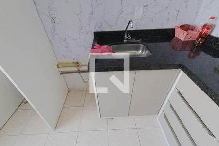 Apartamento para alugar com 40m², 2 quartos e 1 vaga Apartamento para alugar com 40m², 2 quartos e 1 vagaCozinha e Área de Serviço