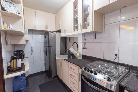 Casa de condomínio à venda com 72m², 2 quartos e 1 vaga Casa de condomínio à venda com 72m², 2 quartos e 1 vagaCozinha