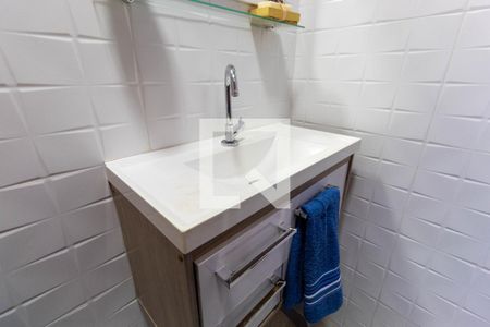 Casa de condomínio à venda com 72m², 2 quartos e 1 vaga Casa de condomínio à venda com 72m², 2 quartos e 1 vagaLavabo