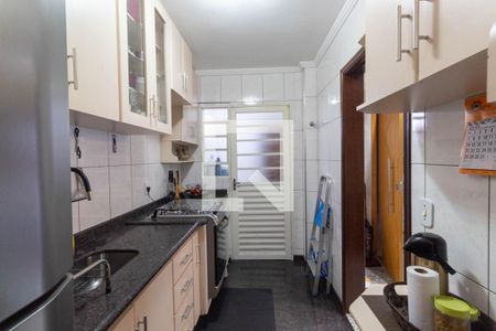 Casa de condomínio à venda com 72m², 2 quartos e 1 vaga Casa de condomínio à venda com 72m², 2 quartos e 1 vagaCozinha