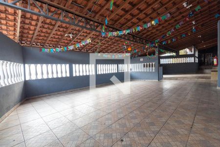 Casa de condomínio à venda com 72m², 2 quartos e 1 vaga Casa de condomínio à venda com 72m², 2 quartos e 1 vagaÁrea comum - Salão de festas