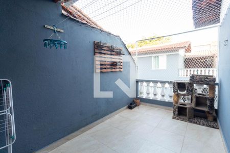 Casa de condomínio à venda com 72m², 2 quartos e 1 vaga Casa de condomínio à venda com 72m², 2 quartos e 1 vagaVaranda