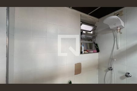 Apartamento à venda com 101m², 4 quartos e sem vaga Apartamento à venda com 101m², 4 quartos e sem vagaBanheiro
