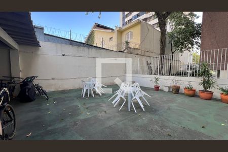 Apartamento à venda com 101m², 4 quartos e sem vaga Apartamento à venda com 101m², 4 quartos e sem vagaÁrea comum