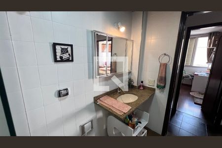 Apartamento à venda com 101m², 4 quartos e sem vaga Apartamento à venda com 101m², 4 quartos e sem vagaBanheiro