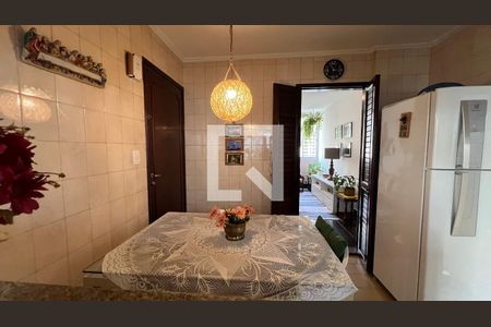 Apartamento à venda com 101m², 4 quartos e sem vaga Apartamento à venda com 101m², 4 quartos e sem vagaCopa